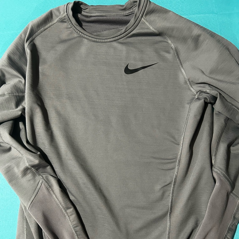 Nike Gray Long Sleeve dry fit Shirt
